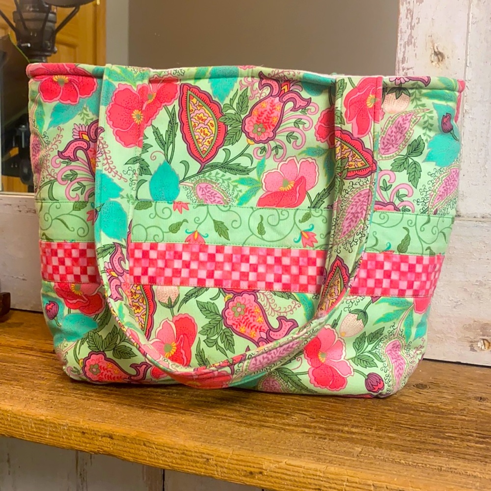 🛼3/$20🛼 Quilted Handmade Spring Floral Easter Bag